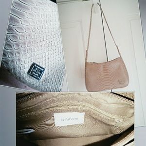 🎁Liz Claiborne Purse🎁